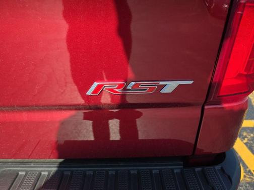 Radiant Red Tintcoat 2025 Chevrolet Silverado 1500 RST