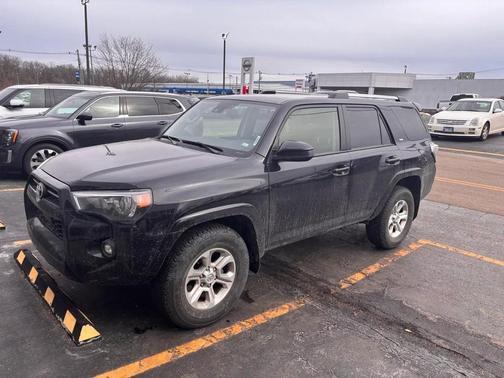 2024 Toyota 4Runner SR5