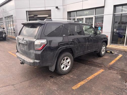 2024 Toyota 4Runner SR5