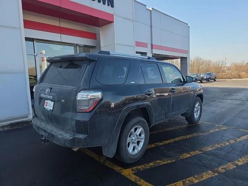 2024 Toyota 4Runner SR5