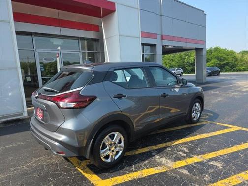 2023 Nissan Kicks S