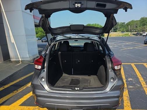 2023 Nissan Kicks S