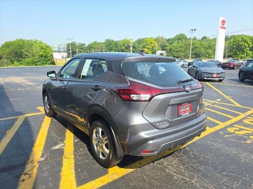 2023 Nissan Kicks S