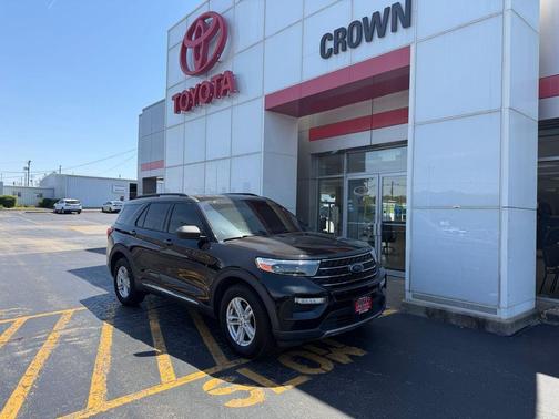 Agate Black Metallic 2020 Ford Explorer XLT