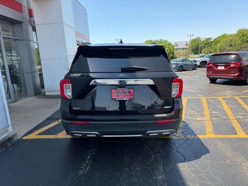 Agate Black Metallic 2020 Ford Explorer XLT
