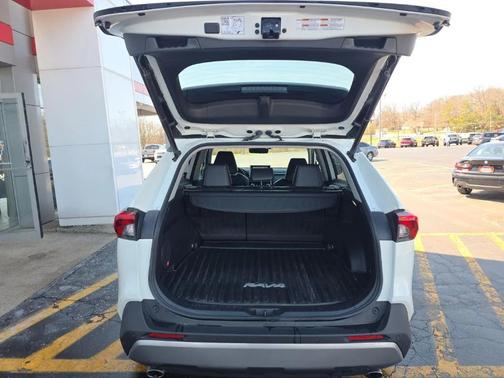 2022 Toyota RAV4 Hybrid Limited