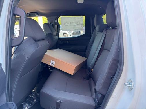 Ice Cap 2026 Toyota Tacoma SR