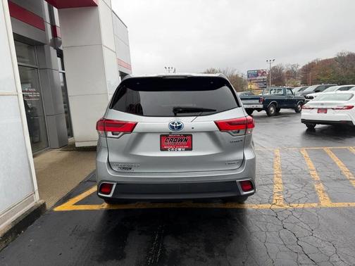 2018 Toyota Highlander Hybrid Platinum