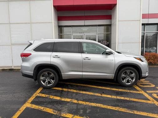 2018 Toyota Highlander Hybrid Platinum