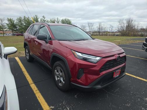 2025 Toyota RAV4 Hybrid LE