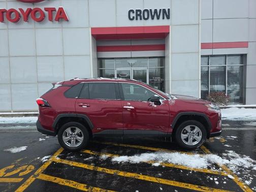 2025 Toyota RAV4 Hybrid LE