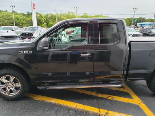 Tuxedo Black 2015 Ford F-150 XLT