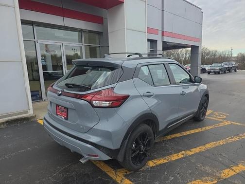 2024 Nissan Kicks SR