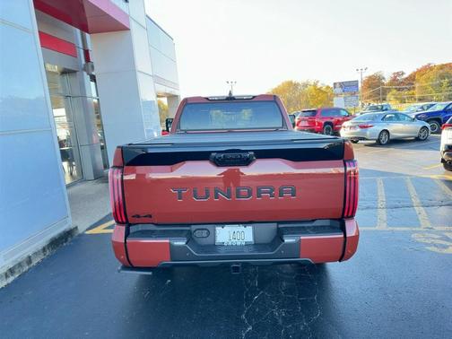 2025 Toyota Tundra Platinum
