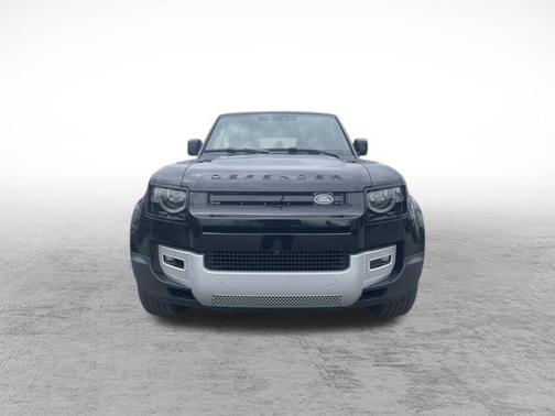 2025 Land Rover Defender 110 P300