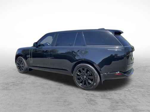 2023 Land Rover Range Rover P400 SE