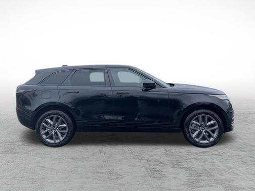 2026 Land Rover Range Rover Velar P250 SE R-Dynamic