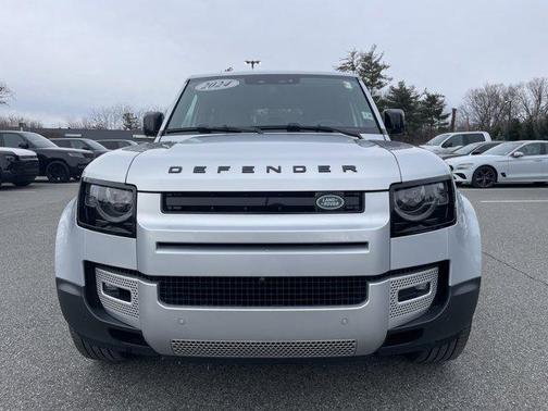 2024 Land Rover Defender 110 P300