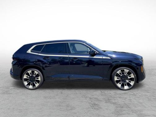 Carbon Black Metallic 2023 BMW XM Base