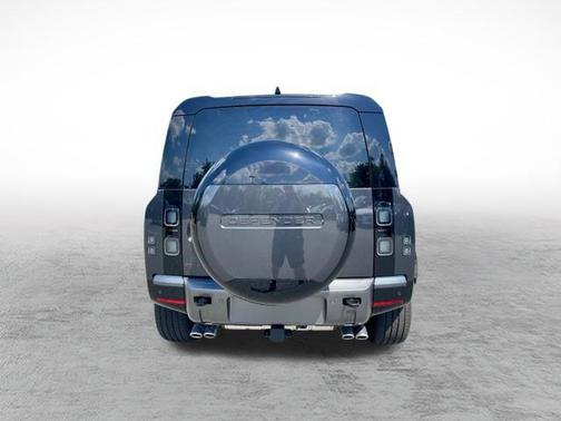 Carpathian Grey Premium Metallic 2026 Land Rover Defender 110 V8