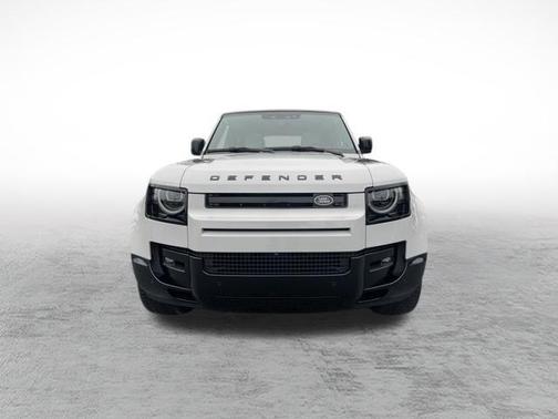 2026 Land Rover Defender X-Dynamic SE
