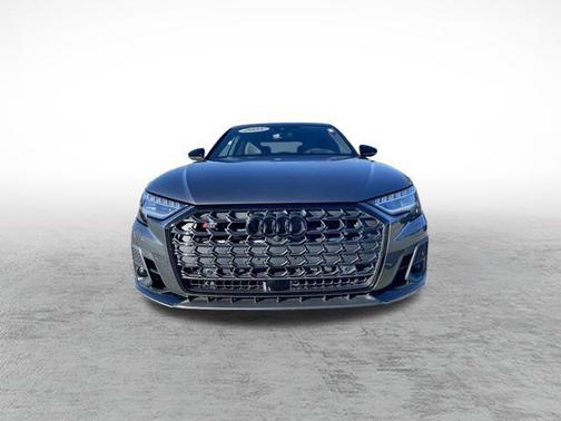 2025 Audi S8 4.0T