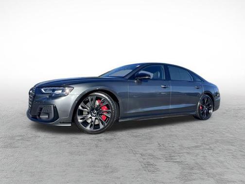 2025 Audi S8 4.0T
