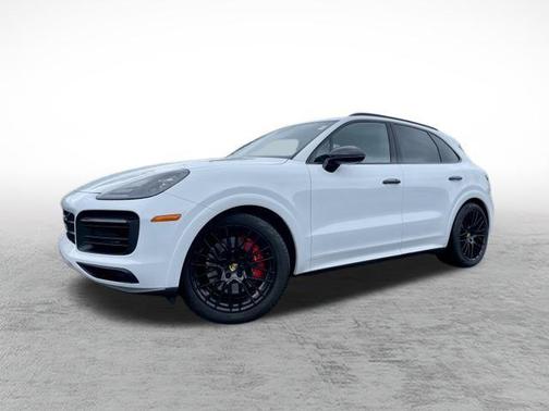 2021 Porsche Cayenne GTS