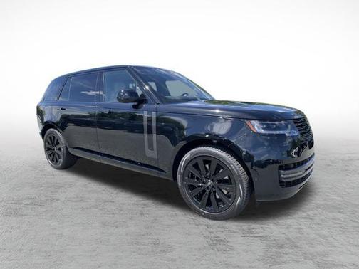 2025 Land Rover Range Rover P530 SE 7 Seat