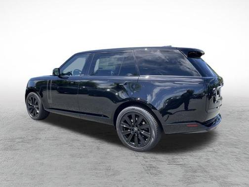 2025 Land Rover Range Rover P530 SE 7 Seat