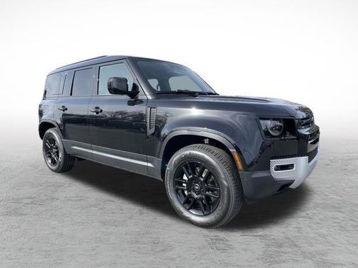 2025 Land Rover Defender 110 P400 S