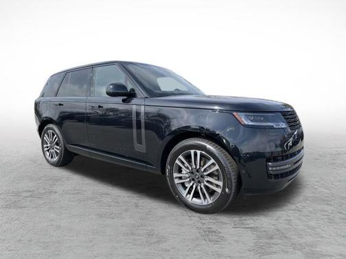 2025 Land Rover Range Rover P530 SE