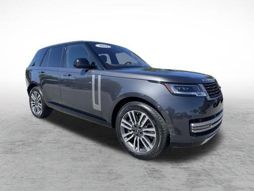2023 Land Rover Range Rover P530 SE