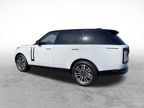 2025 Land Rover Range Rover P530 SE
