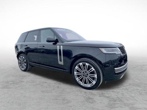 2023 Land Rover Range Rover P530 SE