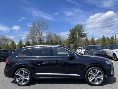 2021 Audi Q7 55 Prestige