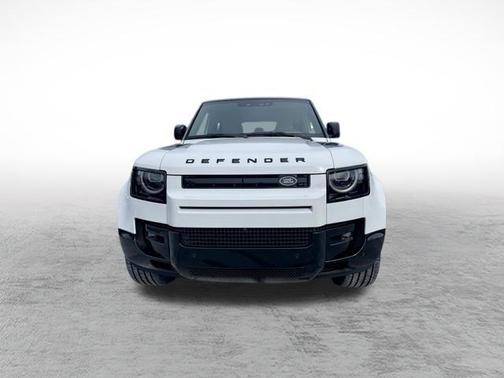 2026 Land Rover Defender P400 X-Dynamic SE