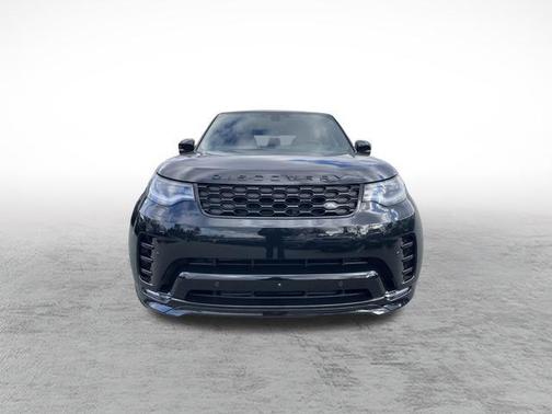 2025 Land Rover Discovery P360 Dynamic SE