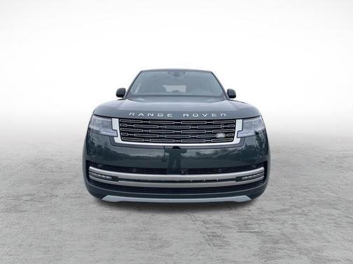2025 Land Rover Range Rover P530 SE