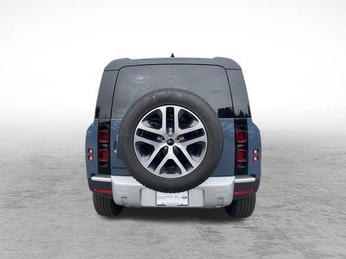 2025 Land Rover Defender S