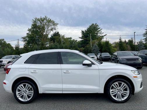 2020 Audi Q5 45 Premium Plus