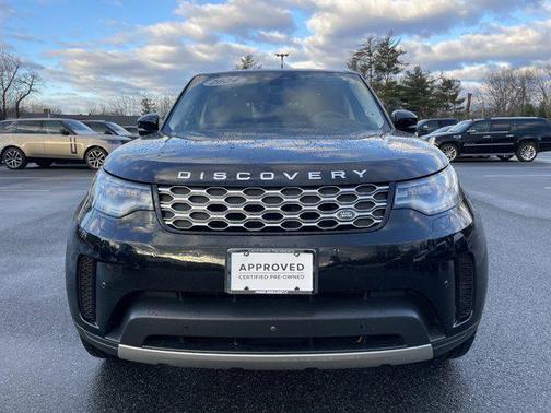 2024 Land Rover Discovery P300 S