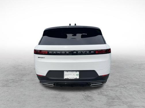 2025 Land Rover Range Rover Sport SE