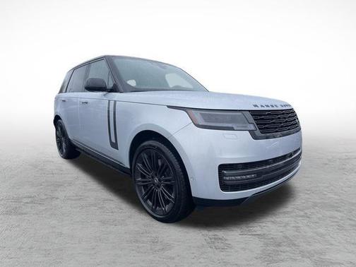 2025 Land Rover Range Rover P530 SE