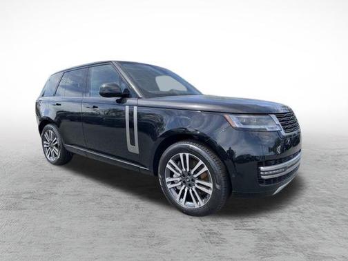 2025 Land Rover Range Rover P530 SE
