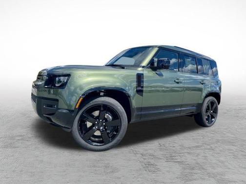 Woolstone Green 2026 Land Rover Defender P400 X-Dynamic SE