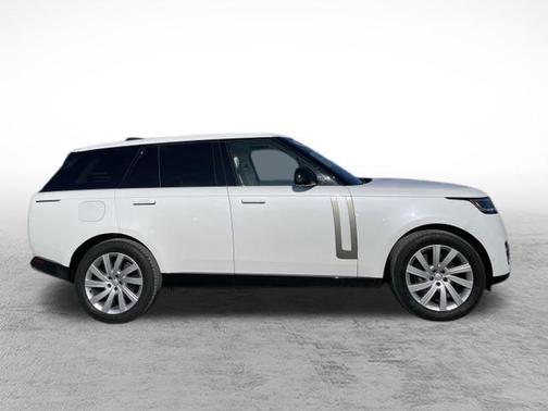 2024 Land Rover Range Rover P400 SE