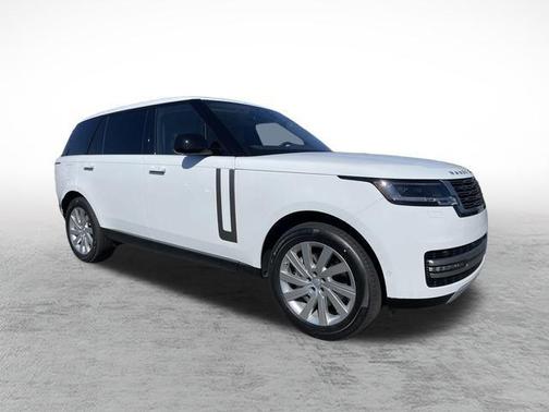 2025 Land Rover Range Rover P400 SE 7 Seat