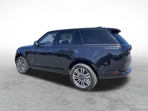 2025 Land Rover Range Rover P530 SE