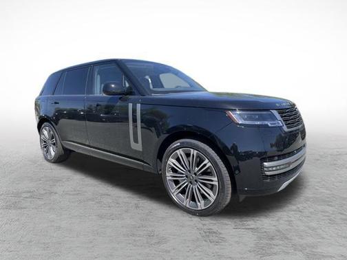 2025 Land Rover Range Rover P530 SE 7 Seat